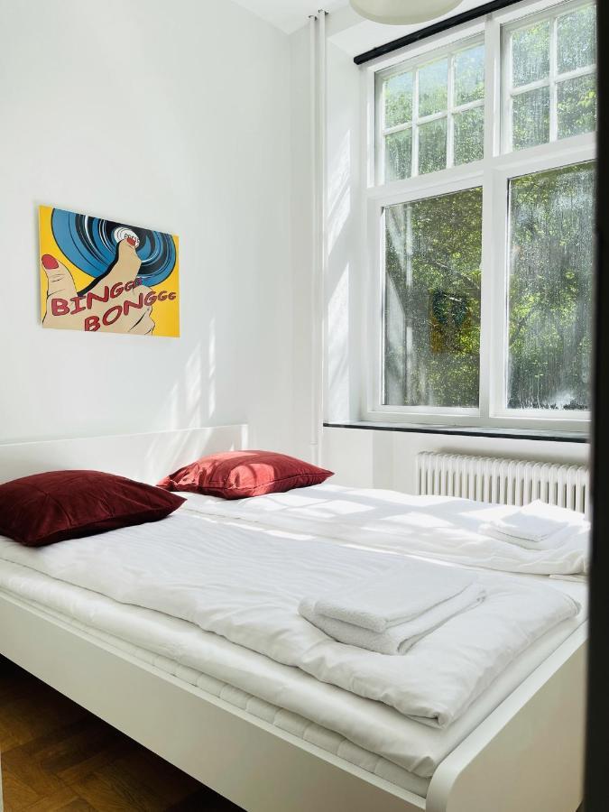 Aday - Aalborg Mansion - Open Bright Apartment With Garden Bagian luar foto